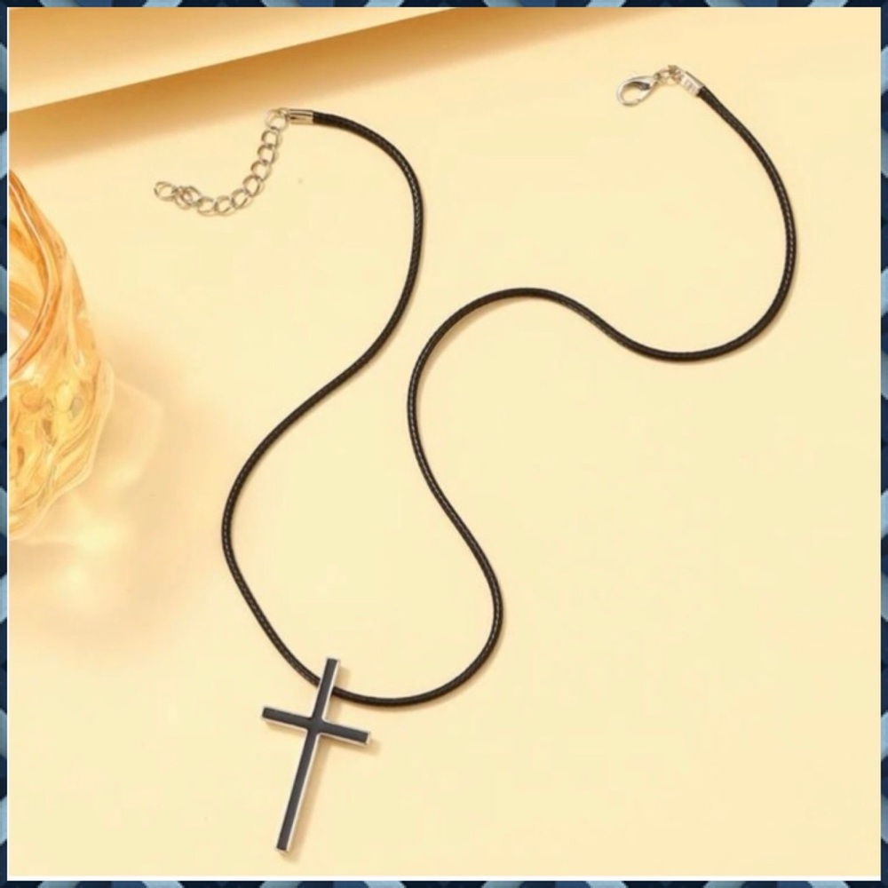 Unisex cross necklace